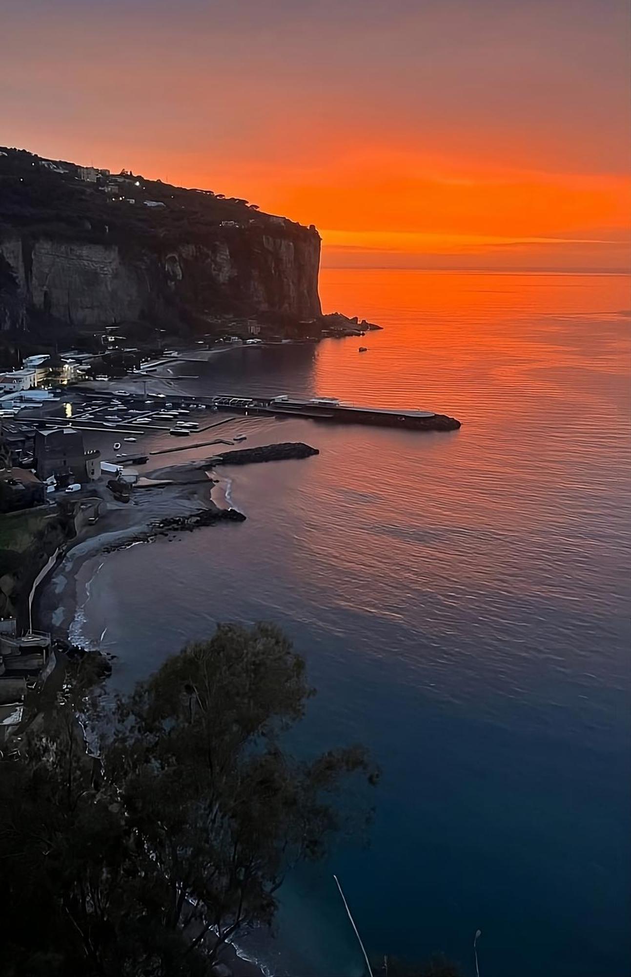 Casalulu Holiday Home - Lovely Apartment Sorrento Coast فيكو إيكوينس المظهر الخارجي الصورة